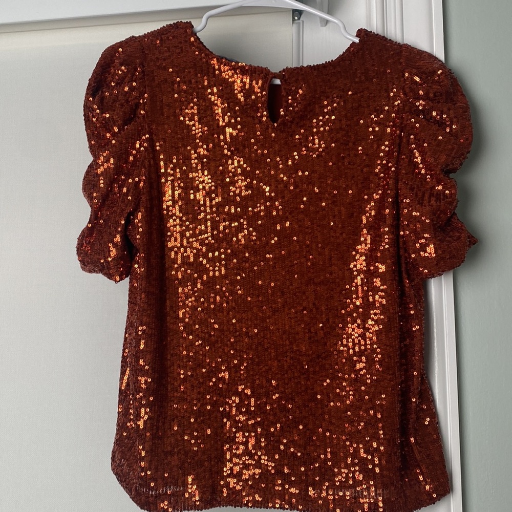 You Need This Top For Fall 🍂🍁🍃 - Picture 6 of 6